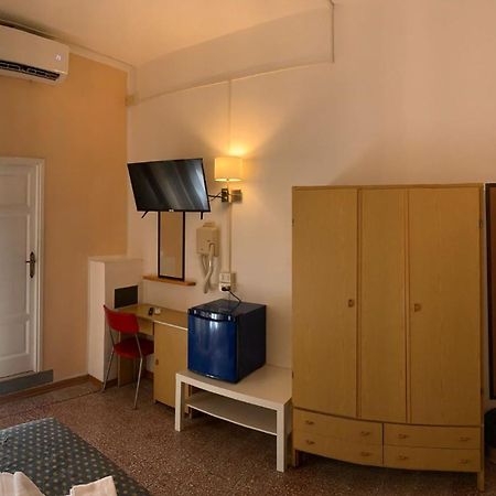 Hotel Aurora Marina di Cecina Zewnętrze zdjęcie