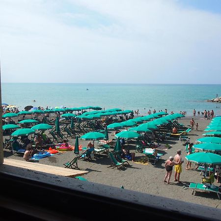 Hotel Aurora Marina di Cecina Pokój zdjęcie